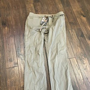 BNWT Orvis Womens Trout Bum pants